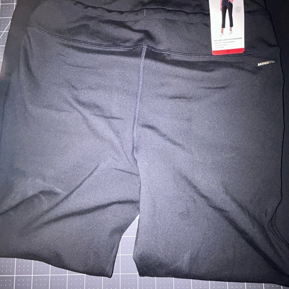 Mondetta black Drawstring Capris - Picture 8 of 8